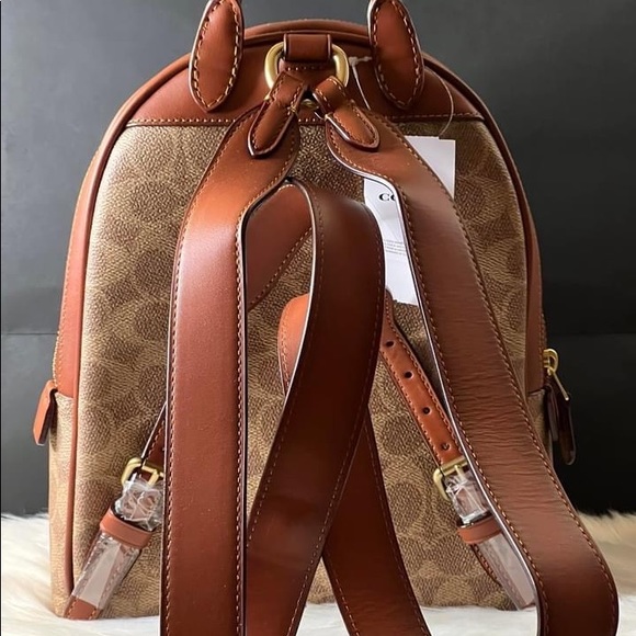 💰SOLD - 1029 - Coach Carrie Backpack 23 in Signature Canvas - Picture 6 of 12